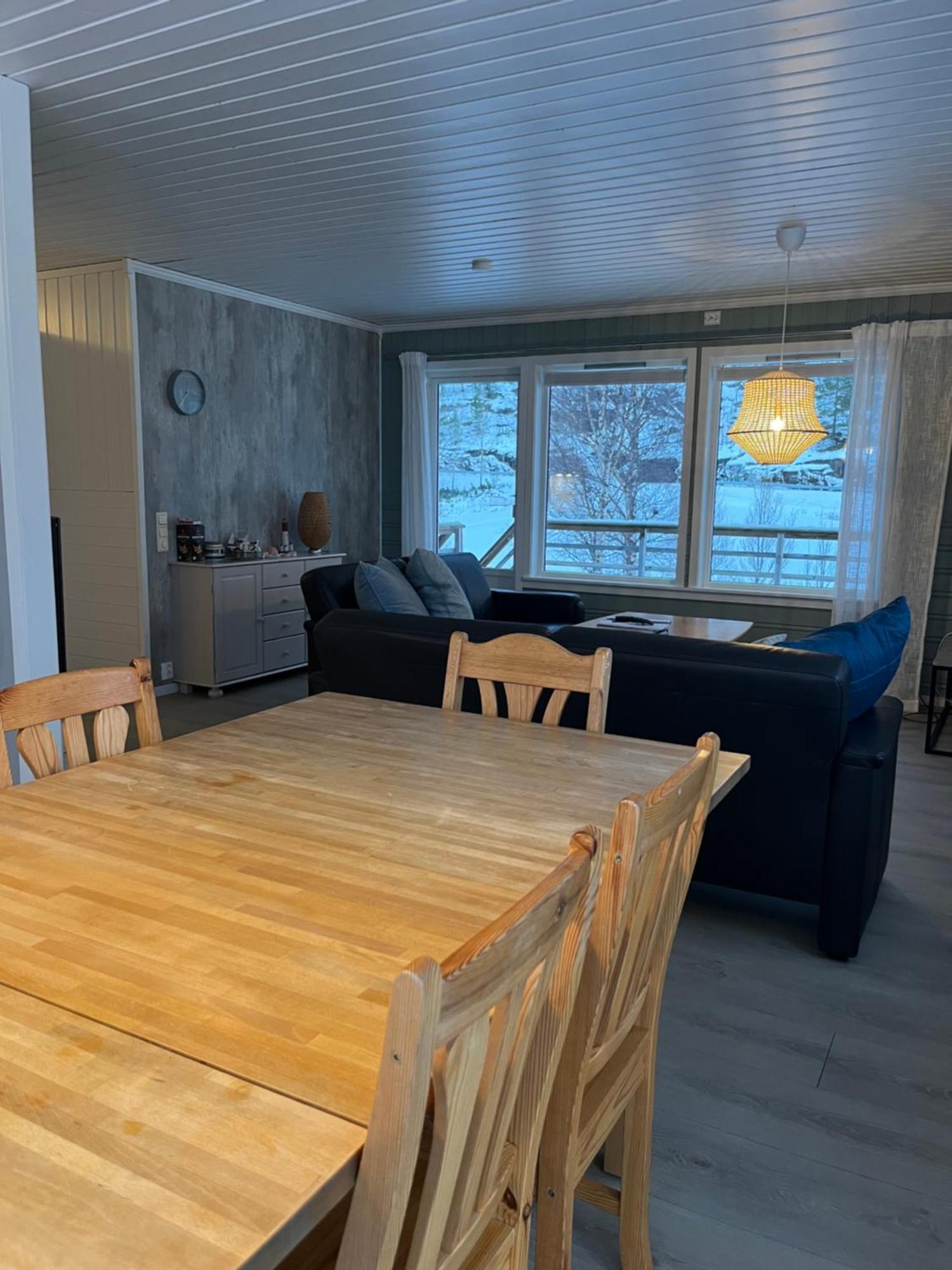 Efjord And Stetind Resort - Cabin Kobbernestinden Ballangen المظهر الخارجي الصورة